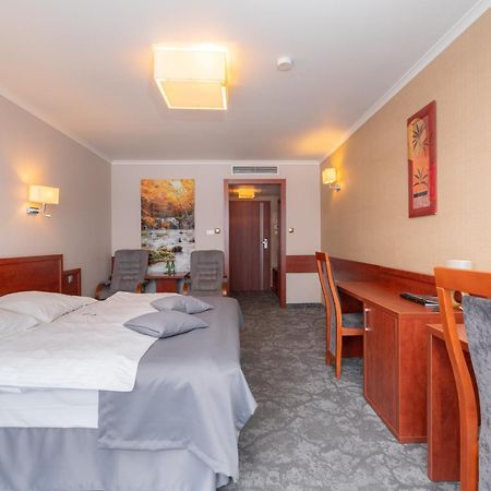 Hotel Badura Wadowice Ngoại thất bức ảnh