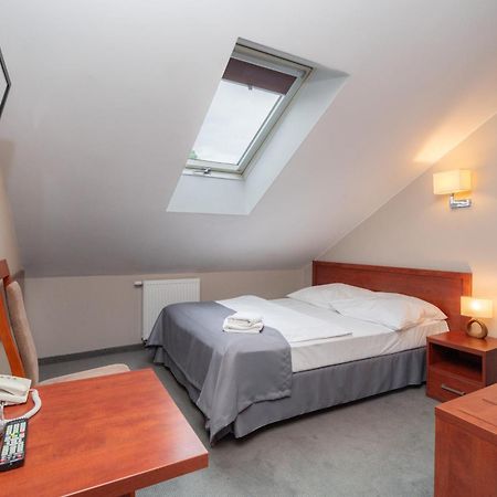 Hotel Badura Wadowice Ngoại thất bức ảnh
