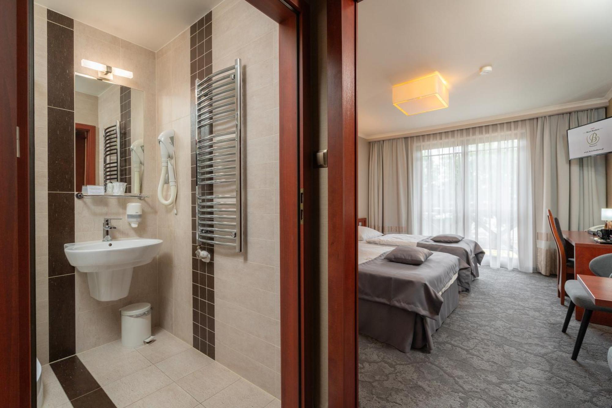 Hotel Badura Wadowice Ngoại thất bức ảnh